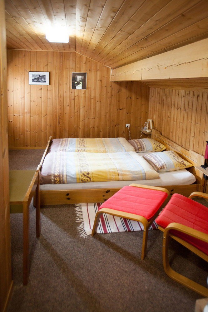 B&B Pranzaira Vicosoprano Экстерьер фото